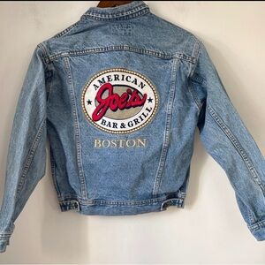 Lee Vintage Jean Denim Jacket Joes American Bar and Grill Boston Men’s Small